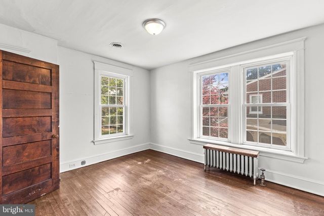 228 BALTIMORE ST, Hanover, PA 17331