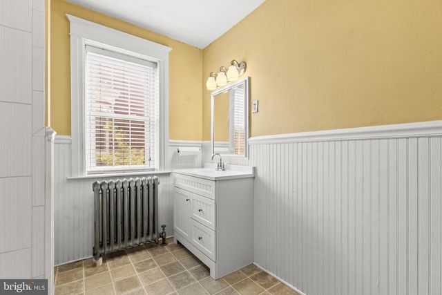 228 BALTIMORE ST, Hanover, PA 17331
