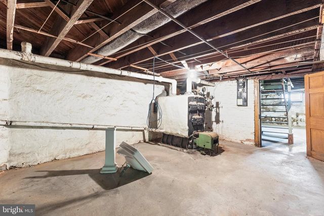 228 BALTIMORE ST, Hanover, PA 17331