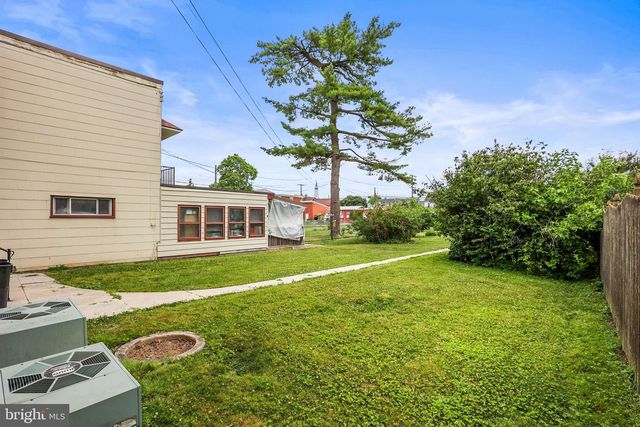 228 BALTIMORE ST, Hanover, PA 17331