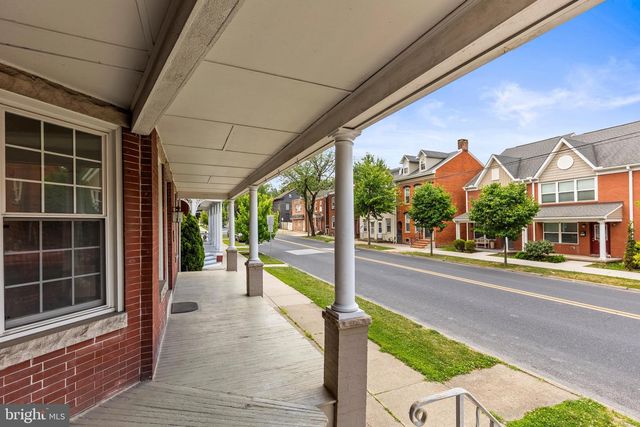 228 BALTIMORE ST, Hanover, PA 17331
