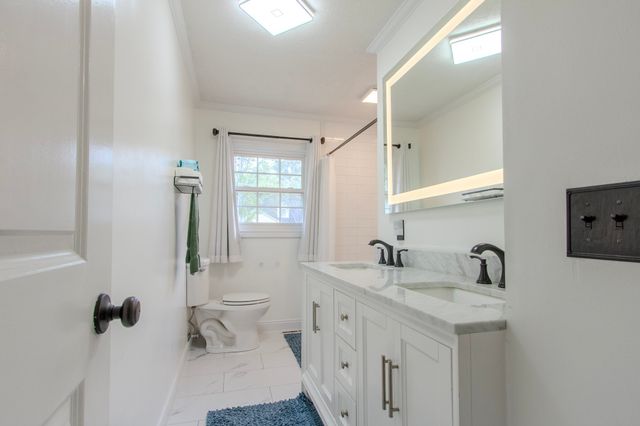 254 Shane Lee Cir, Dover, TN 37058