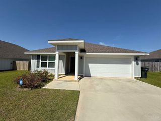 4041 Whitetail Ln, Pensacola, FL 32526