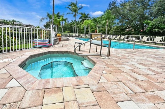 7360 Glenmoor LN 4306, Naples, FL 34104
