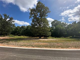 6130 W Primeark Horizon Drive, Fayetteville, AR 72704