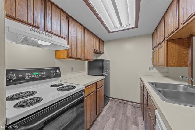 515 Meredith Lane 2A, Cuyahoga Falls, OH 44223
