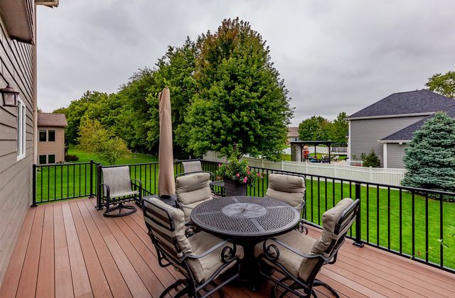420 NE Mission Court, Ankeny, IA 50021