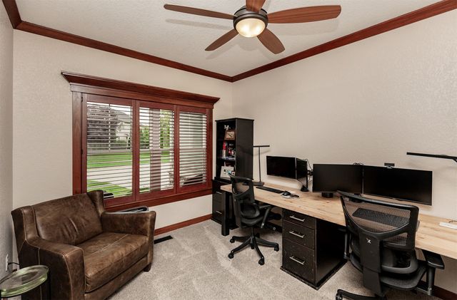420 NE Mission Court, Ankeny, IA 50021