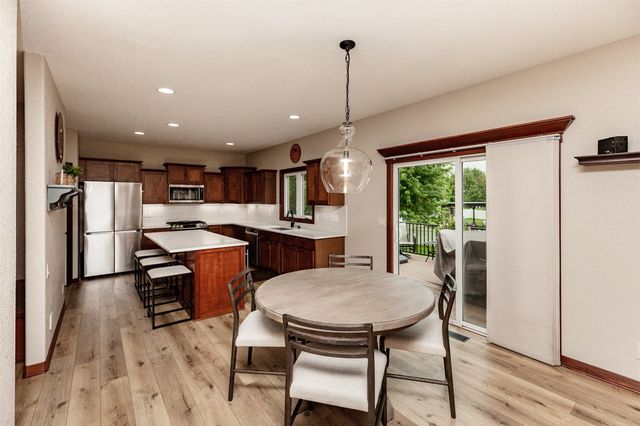 420 NE Mission Court, Ankeny, IA 50021