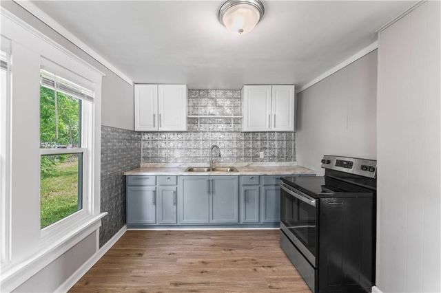 115 Brown Avenue, Osawatomie, KS 66064