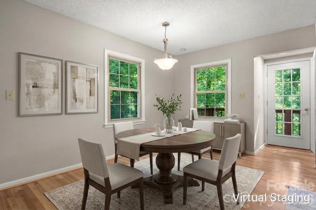 3840 Cherry Grove Drive, Hickory, NC 28602