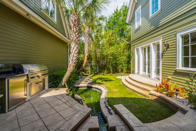 67 Delahow Street, Charleston, SC 29492