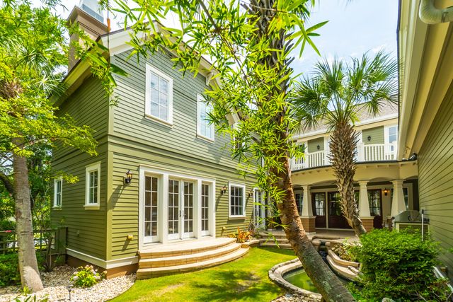 67 Delahow Street, Charleston, SC 29492