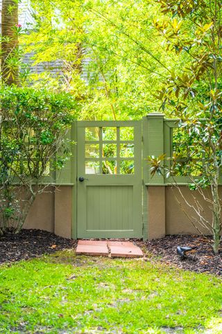 67 Delahow Street, Charleston, SC 29492
