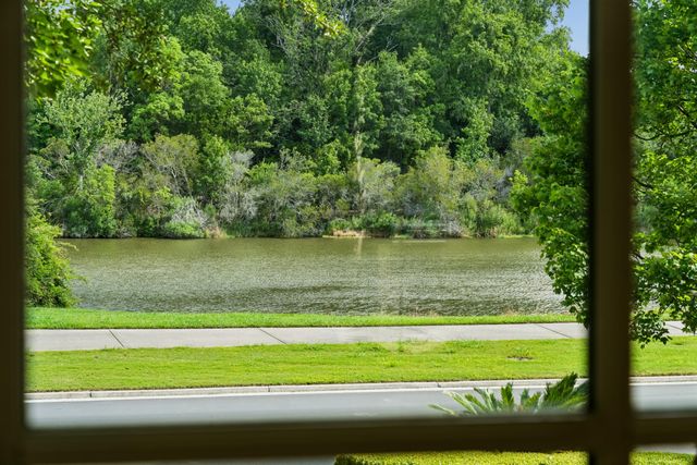 67 Delahow Street, Charleston, SC 29492