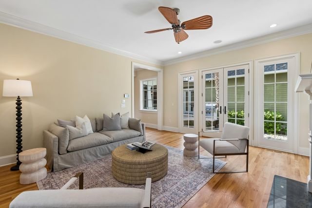 67 Delahow Street, Charleston, SC 29492