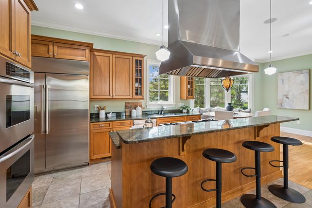 67 Delahow Street, Charleston, SC 29492