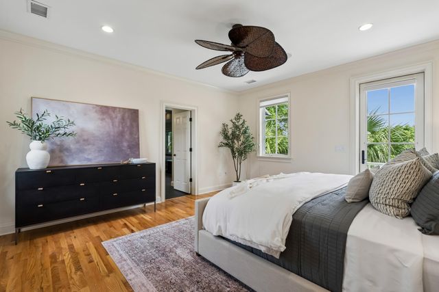 67 Delahow Street, Charleston, SC 29492