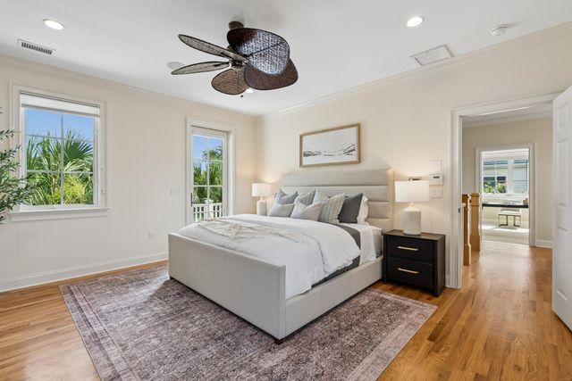 67 Delahow Street, Charleston, SC 29492