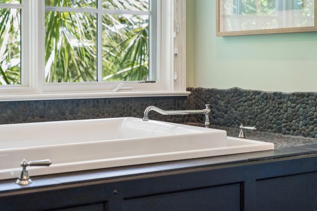 67 Delahow Street, Charleston, SC 29492