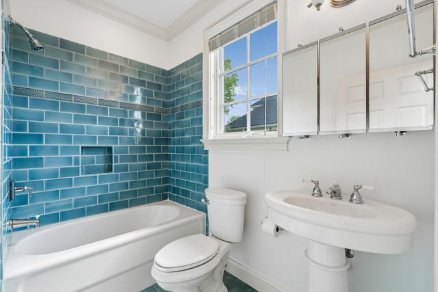 67 Delahow Street, Charleston, SC 29492