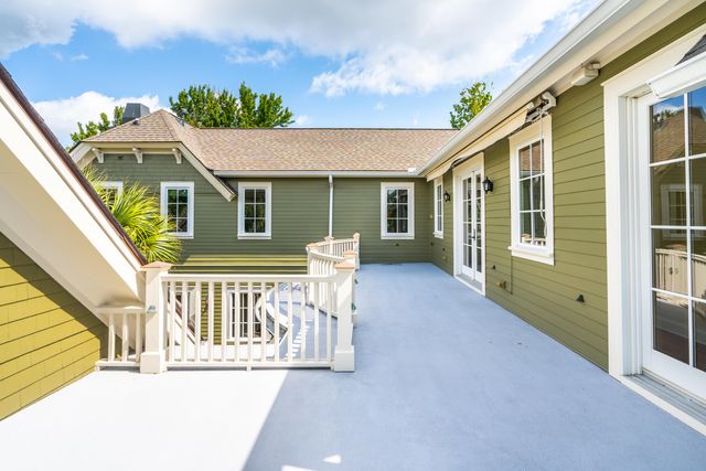 67 Delahow Street, Charleston, SC 29492