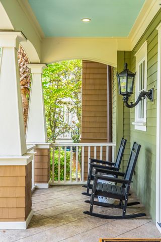 67 Delahow Street, Charleston, SC 29492