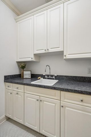 67 Delahow Street, Charleston, SC 29492