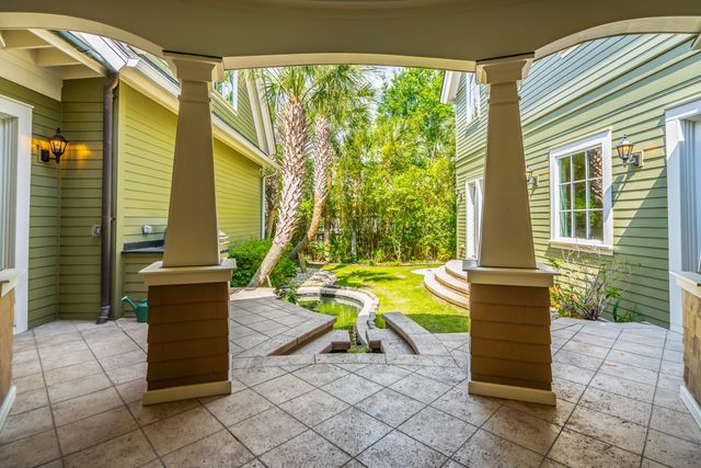 67 Delahow Street, Charleston, SC 29492