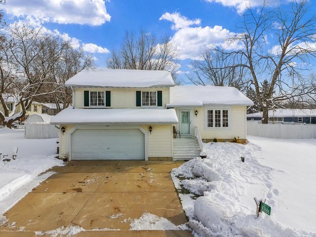 N7686 Rendell DRIVE, Elkhorn, WI 53121