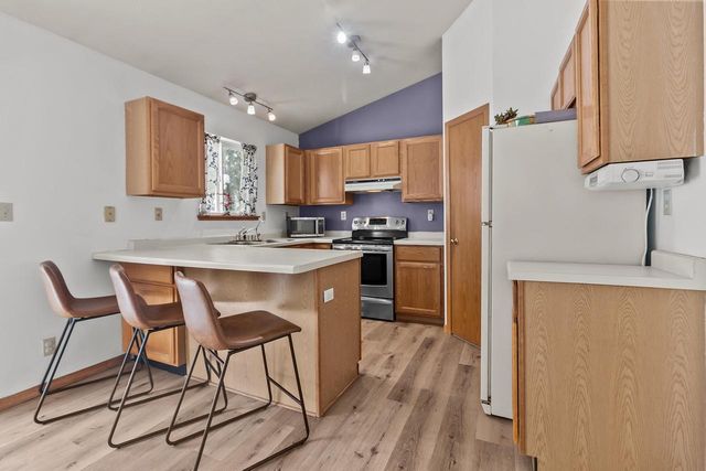 N7686 Rendell DRIVE, Elkhorn, WI 53121