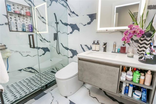 2200 Monroe St 12, Hollywood, FL 33020