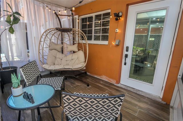 2200 Monroe St 12, Hollywood, FL 33020