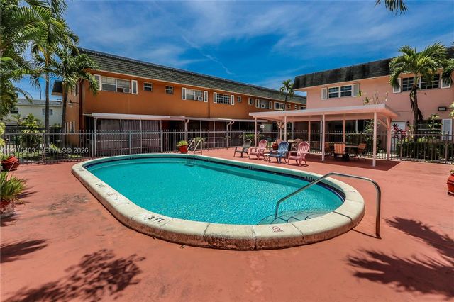 2200 Monroe St 12, Hollywood, FL 33020