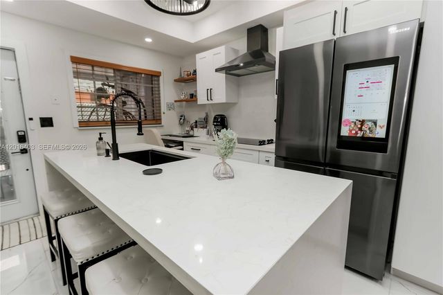 2200 Monroe St 12, Hollywood, FL 33020