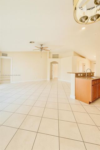 2037 NE 24 terr 0, Cape Coral, FL 33909