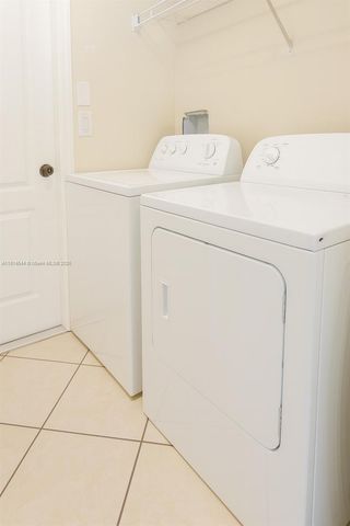 2037 NE 24 terr 0, Cape Coral, FL 33909