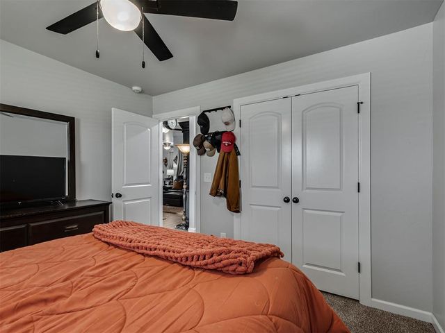 2416 Creek Side Circle, Moore, OK 73160