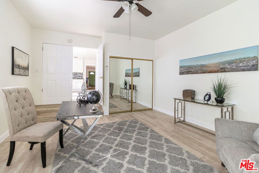 Image 14 of property listing at 8932 Olin Street, Los Angeles, CA 90034