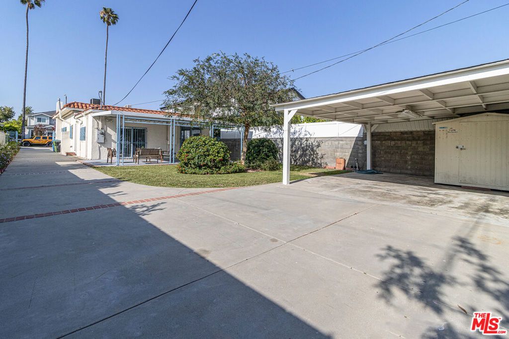 Image 24 of property listing at 8932 Olin Street, Los Angeles, CA 90034