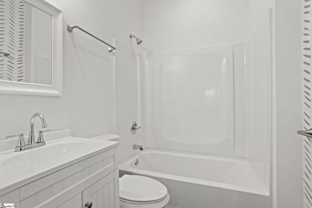 44 4th Avenue, Greenville, SC 29611