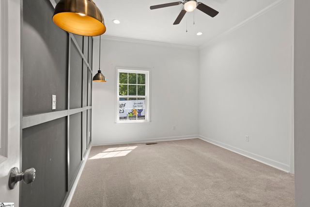 44 4th Avenue, Greenville, SC 29611