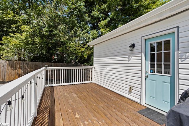 44 4th Avenue, Greenville, SC 29611