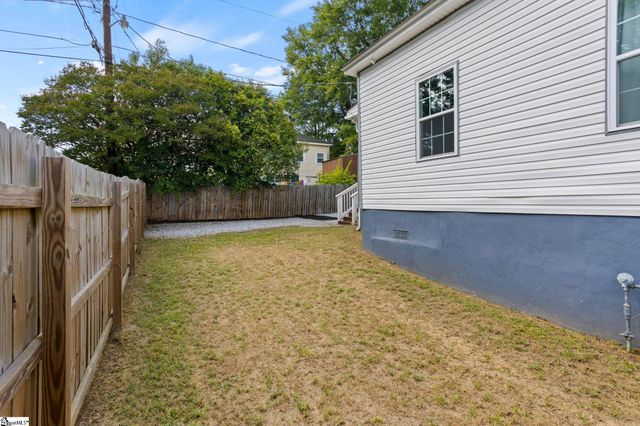 44 4th Avenue, Greenville, SC 29611