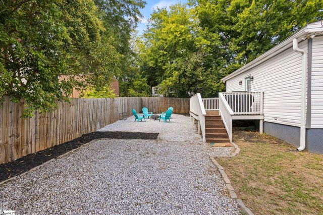 44 4th Avenue, Greenville, SC 29611