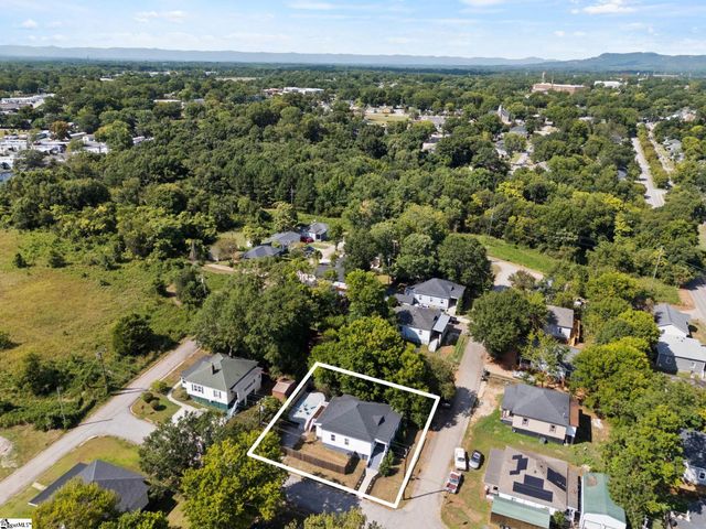 44 4th Avenue, Greenville, SC 29611