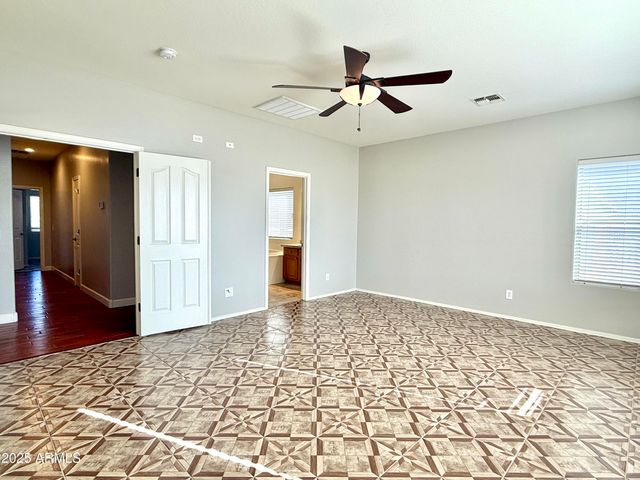 16039 W CHRISTY Drive, Surprise, AZ 85379