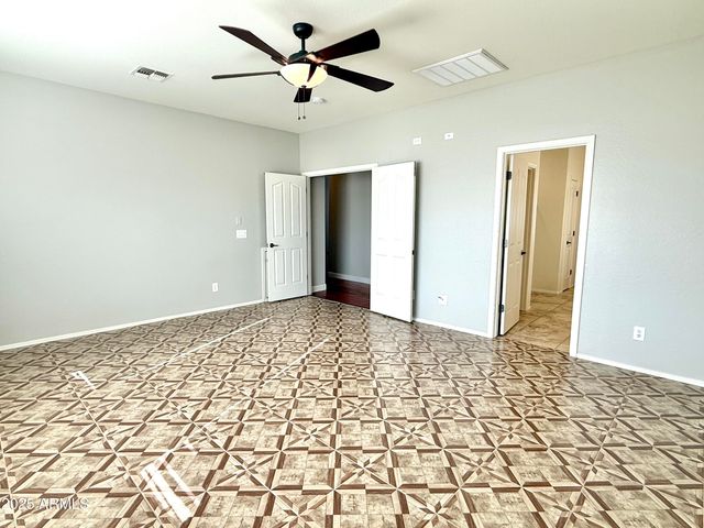 16039 W CHRISTY Drive, Surprise, AZ 85379