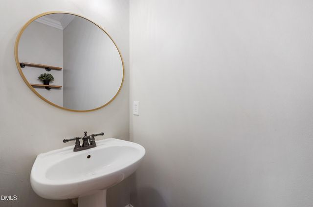 4129 Mittglen Lane, Cary, NC 27518