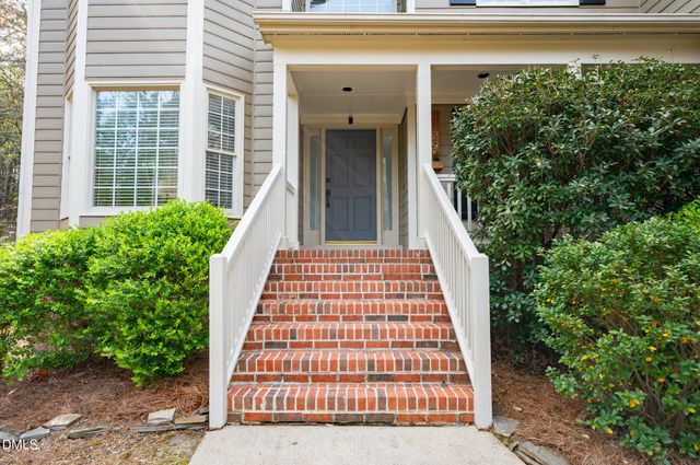 4129 Mittglen Lane, Cary, NC 27518